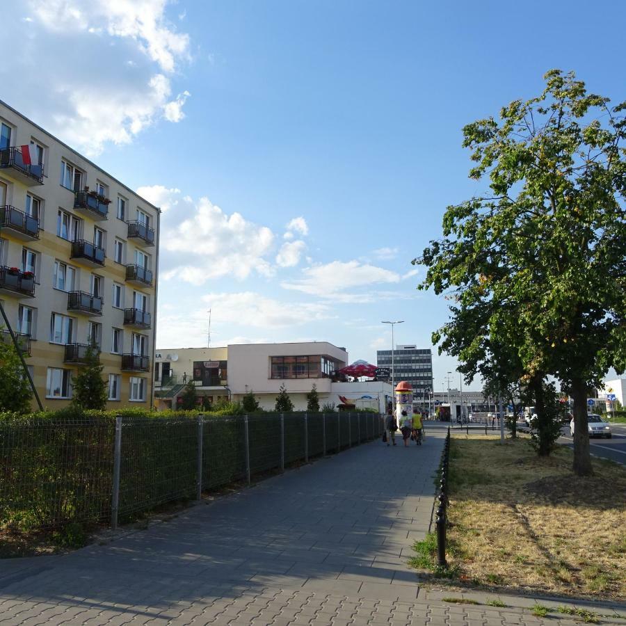 Mieszkanie 4-Pokojowe W Toruniu Przy Umk Esterno foto